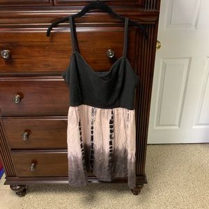 AMERICAN EAGLE OPEN-BACK DRESS 💫